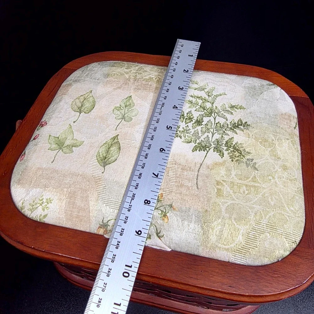 Handwoven Basket Swing Handle Lid Liner Wood Tray Brown Leaf Pattern Cottagecore